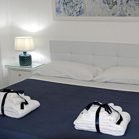 Dimora Grazia In Riva Al Mare Apartment Monopoli Luaran gambar